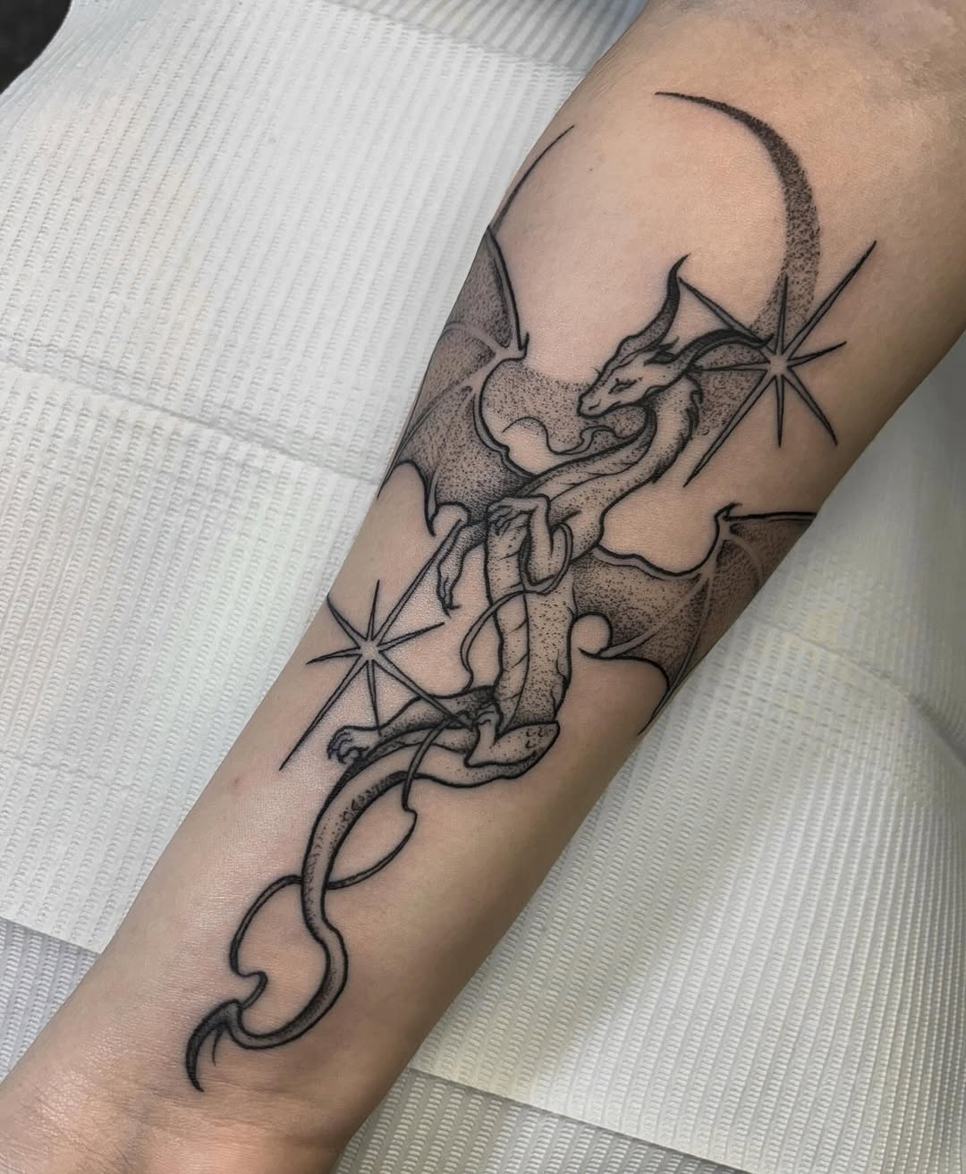 Tattoo by @ayanahtattoos — illustrative, fine_line