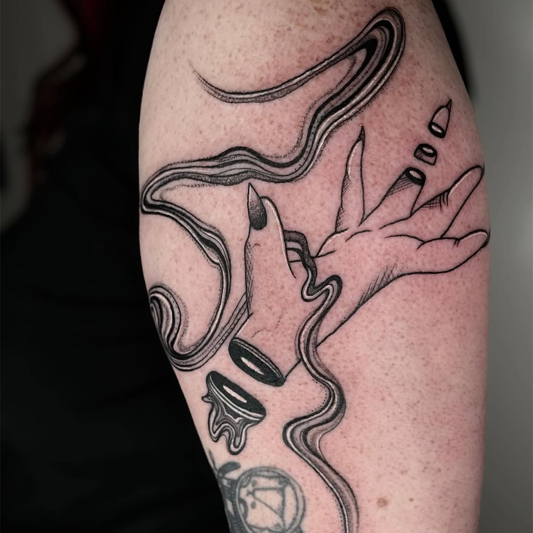 Tattoo by @elisatatts β black_and_grey
