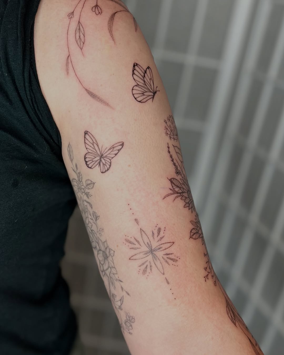Tattoo by @dottedbydama — fine_line
