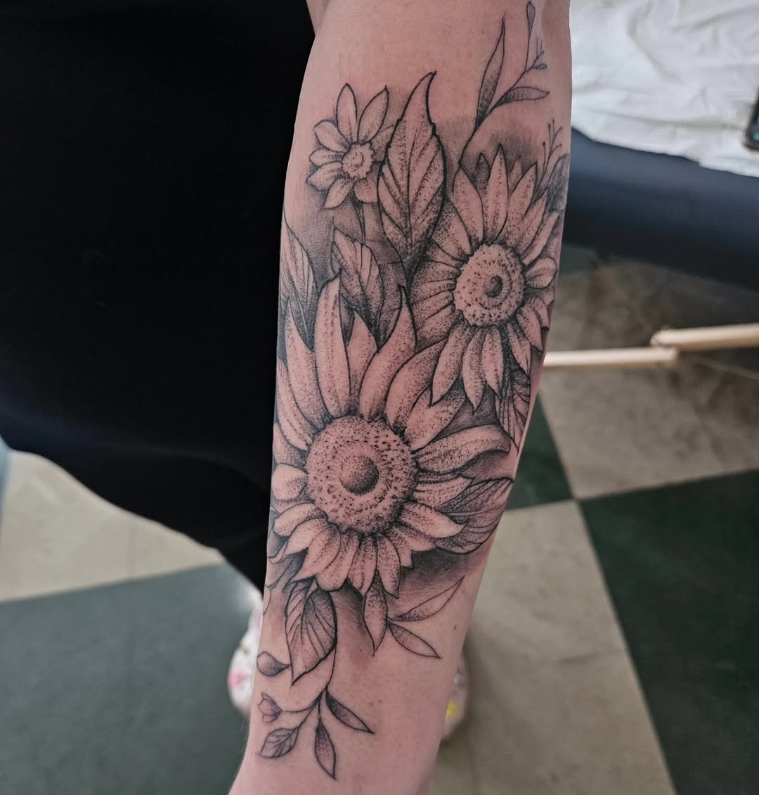 Tattoo by @davidnashart — illustrative, dotwork