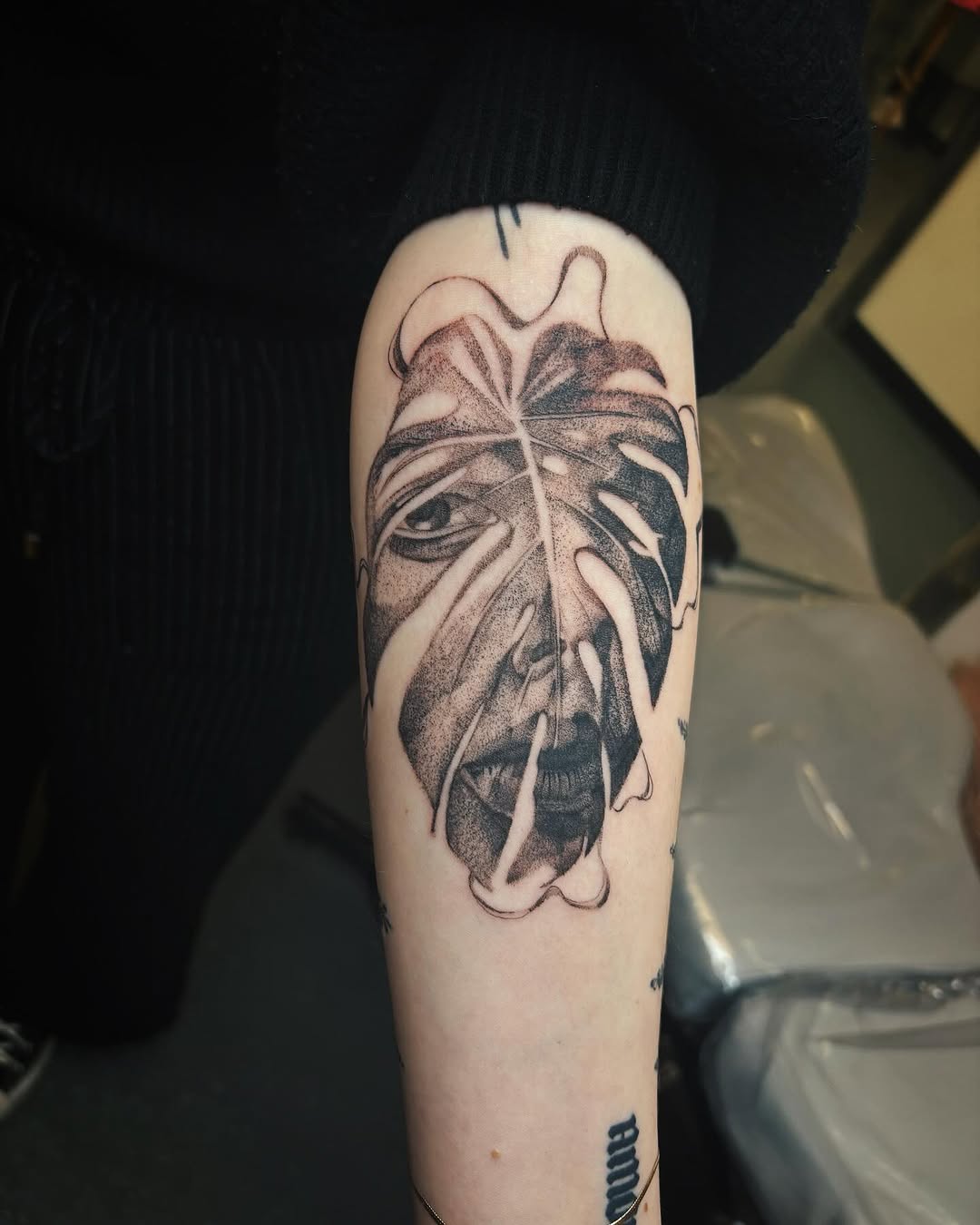 Tattoo by @inkandivvy — black_and_grey, dotwork