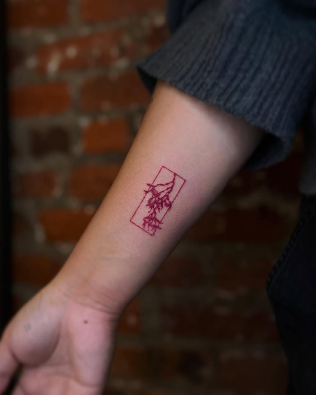 Tattoo by @sankangstudio โ fine_line, minimalist