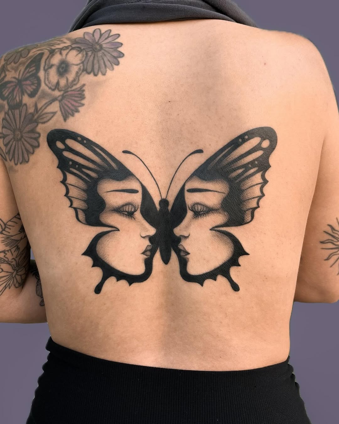 Tattoo by @nintattooyou — black_and_grey