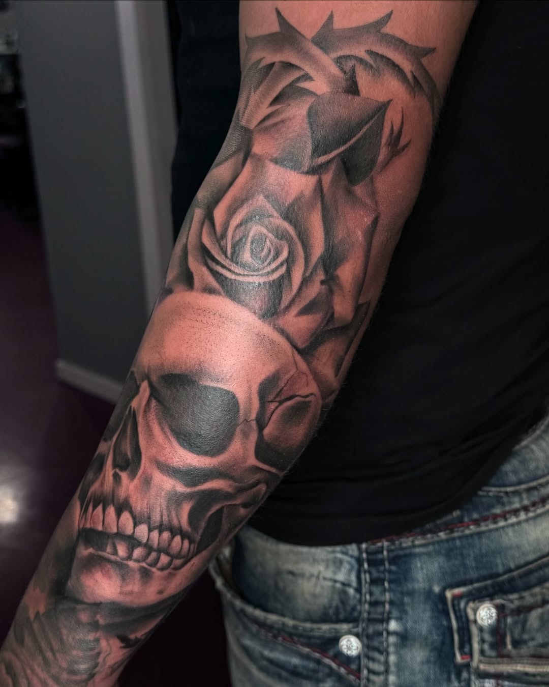 Tattoo by @chynastonecold — black_and_grey, realism