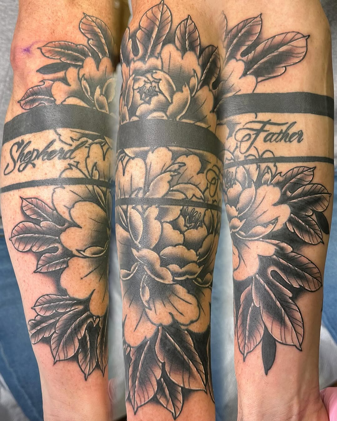Tattoo by @sailorsushi_ — black_and_grey, lettering_script