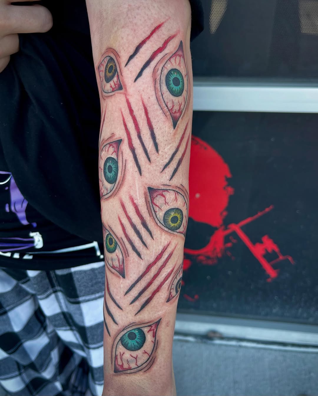 Tattoo by @alandapanda — realism, dark_realism