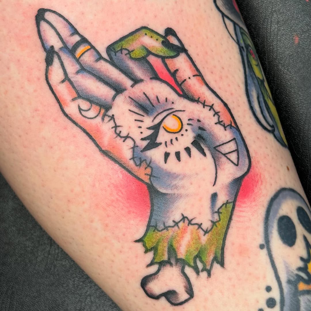 Tattoo by @renedoestattoos — american_traditional, illustrative