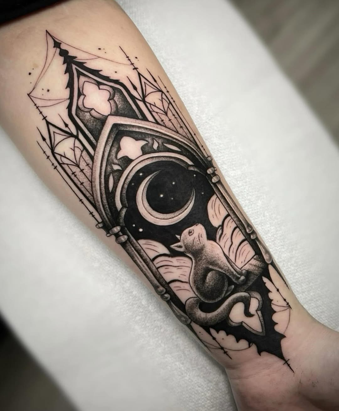 Tattoo by @leawhite_tattoos β black_and_grey, ornamental