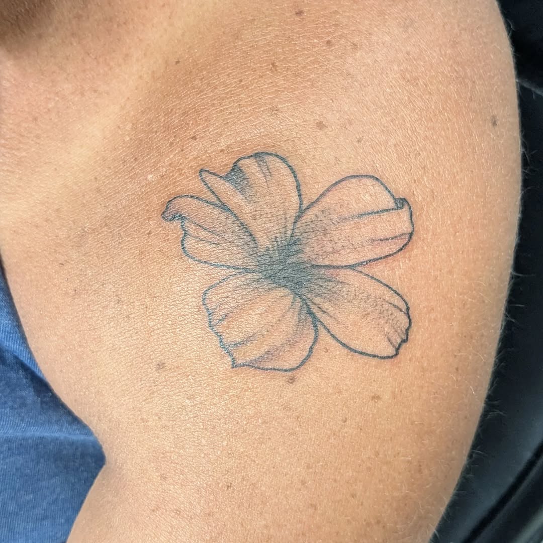 Tattoo by @jazihnotattoo — fine_line, black_and_grey