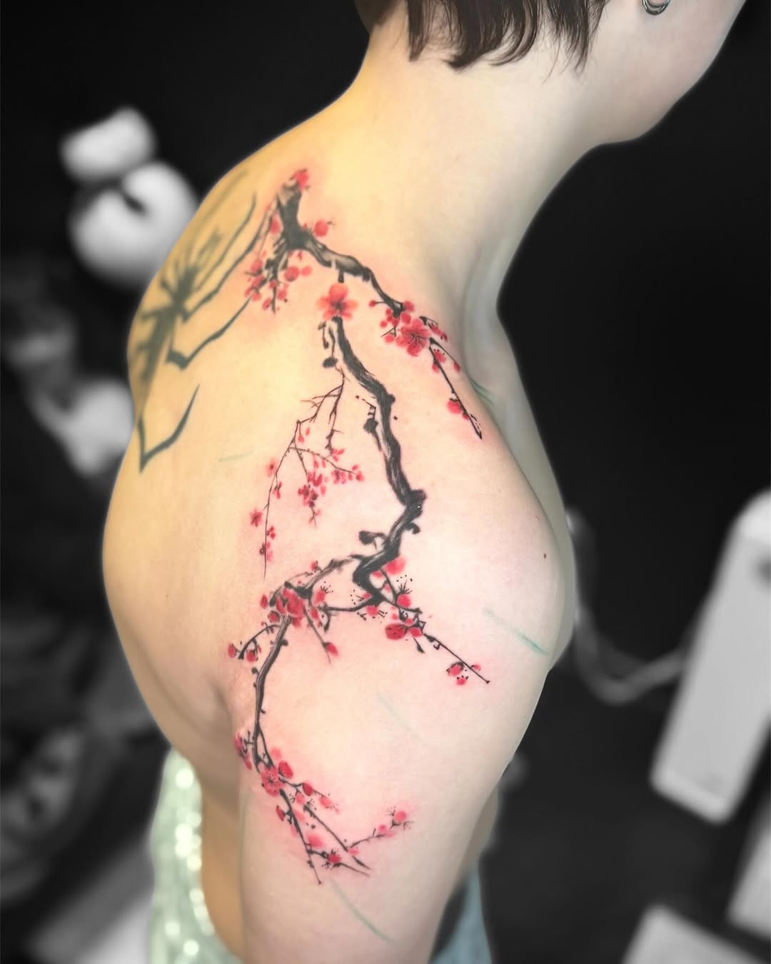 Tattoo by @liii.ink — japanese_irezumi, watercolor