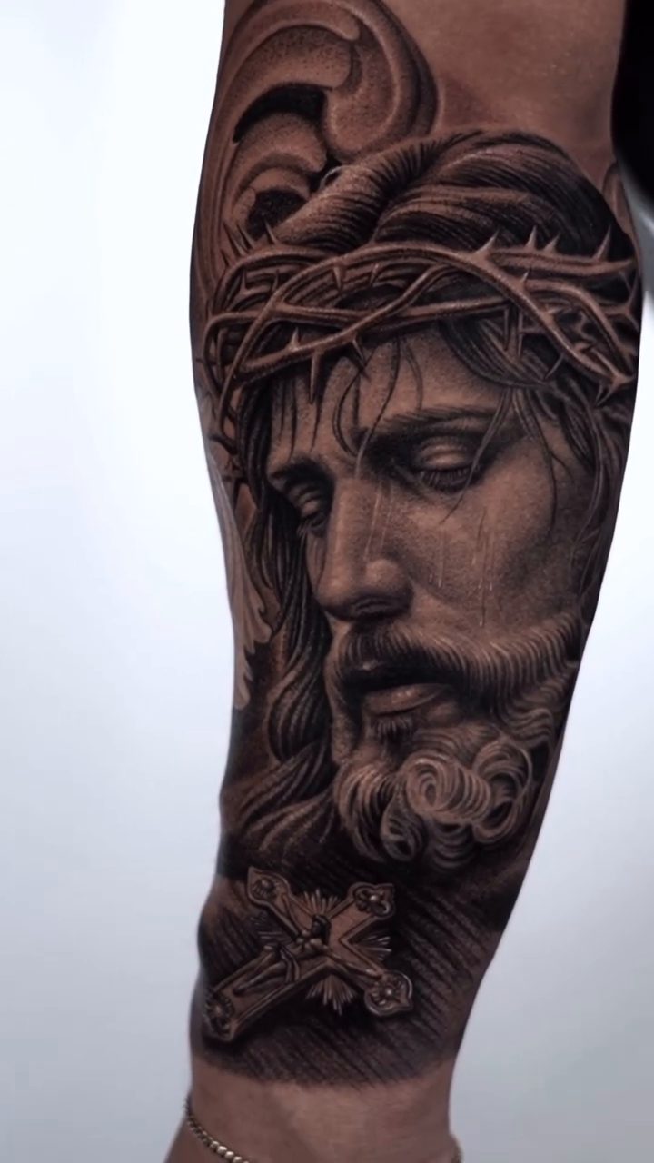 Tattoo by @henry_tatts — realism, black_and_grey