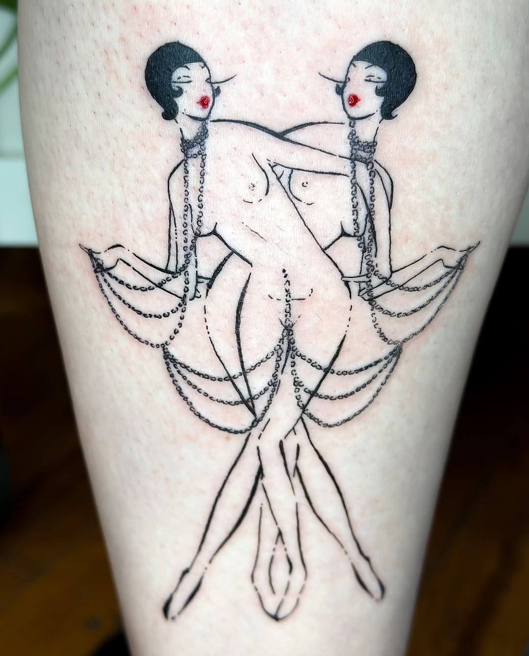 Tattoo by @meliasdolls — fine_line, black_and_grey