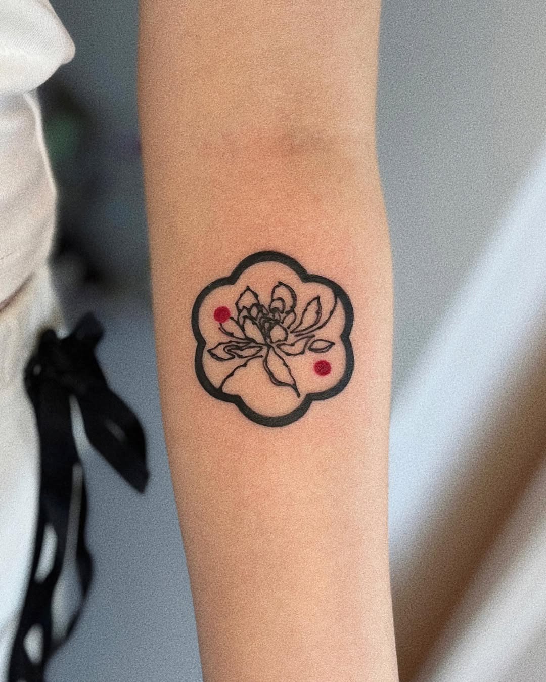Tattoo by @sankangstudio — illustrative, minimalist