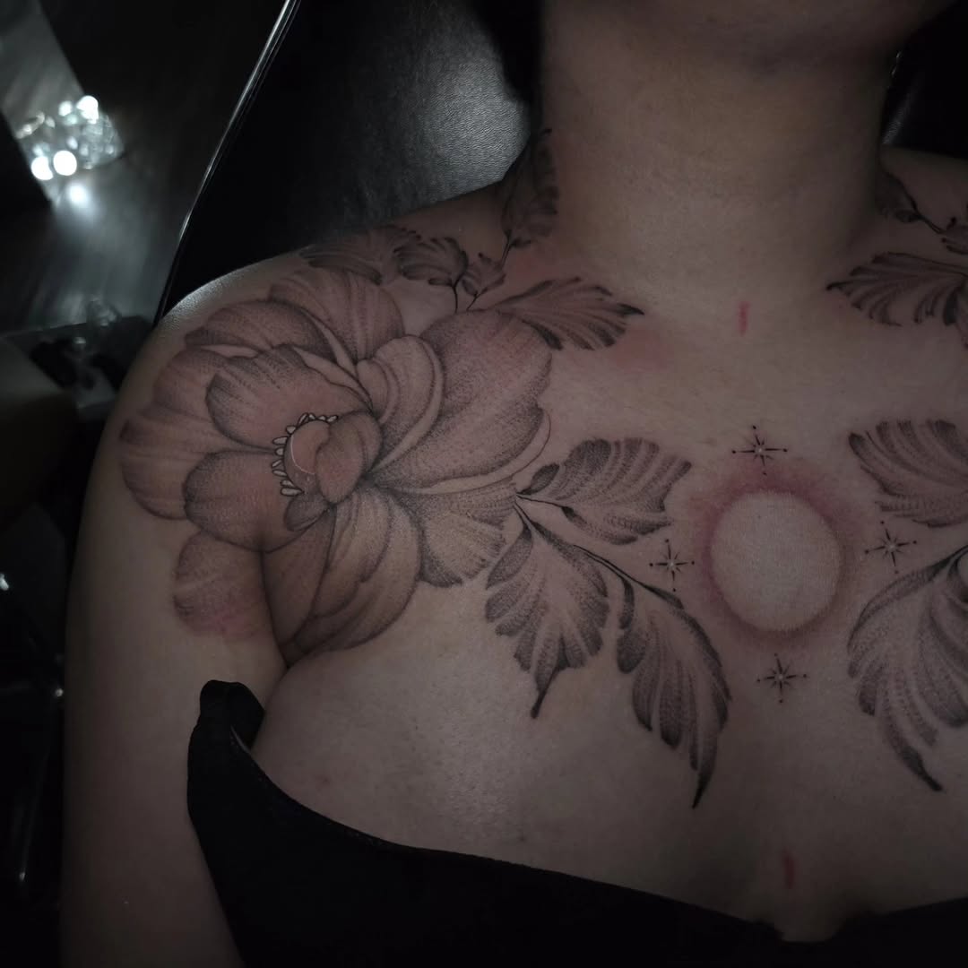 Tattoo by @traviesoxtattoos — dotwork