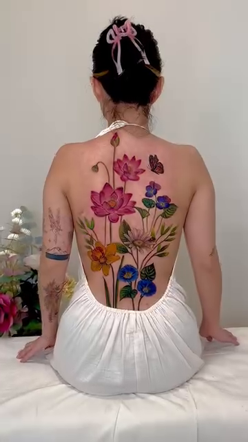 Tattoo by @claire_tattoos_ — illustrative, fine_line