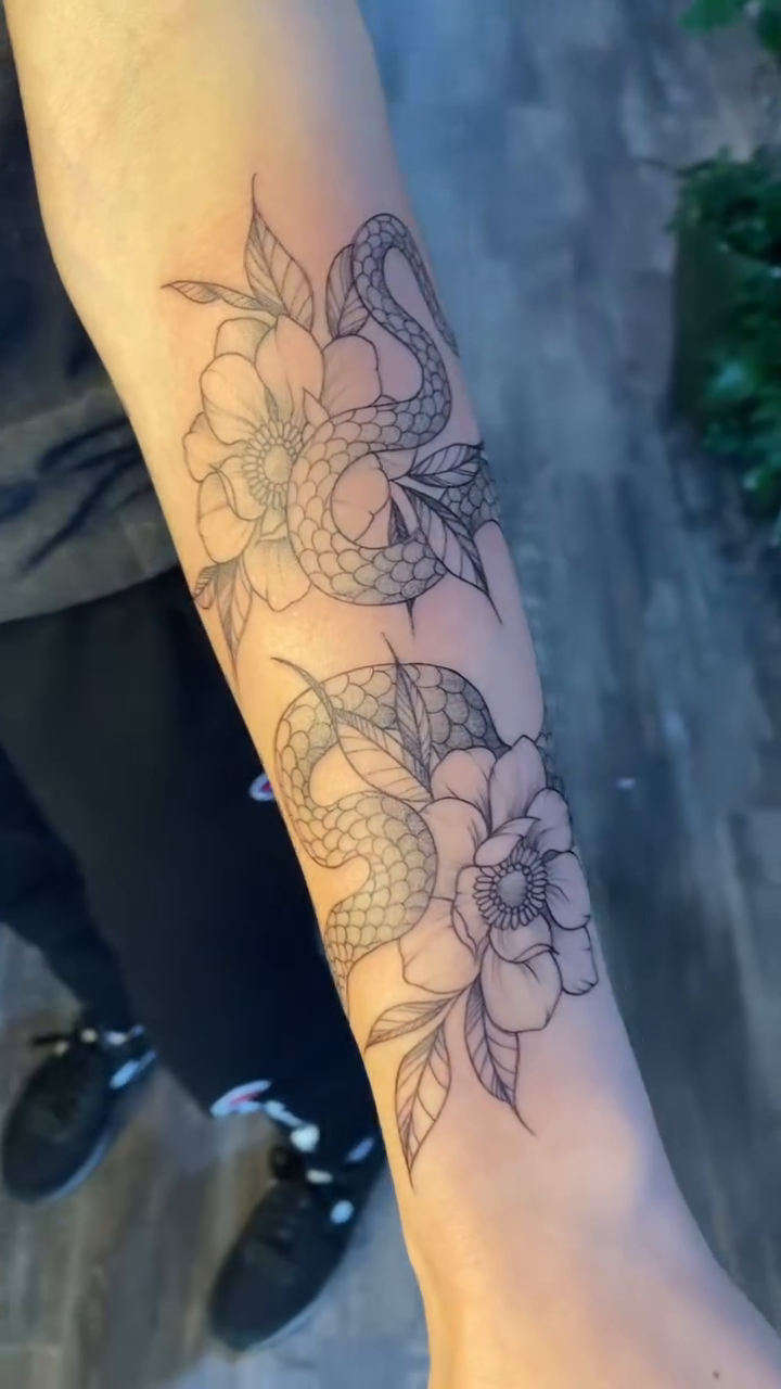 Tattoo by @rubytiiger β fine_line, black_and_grey