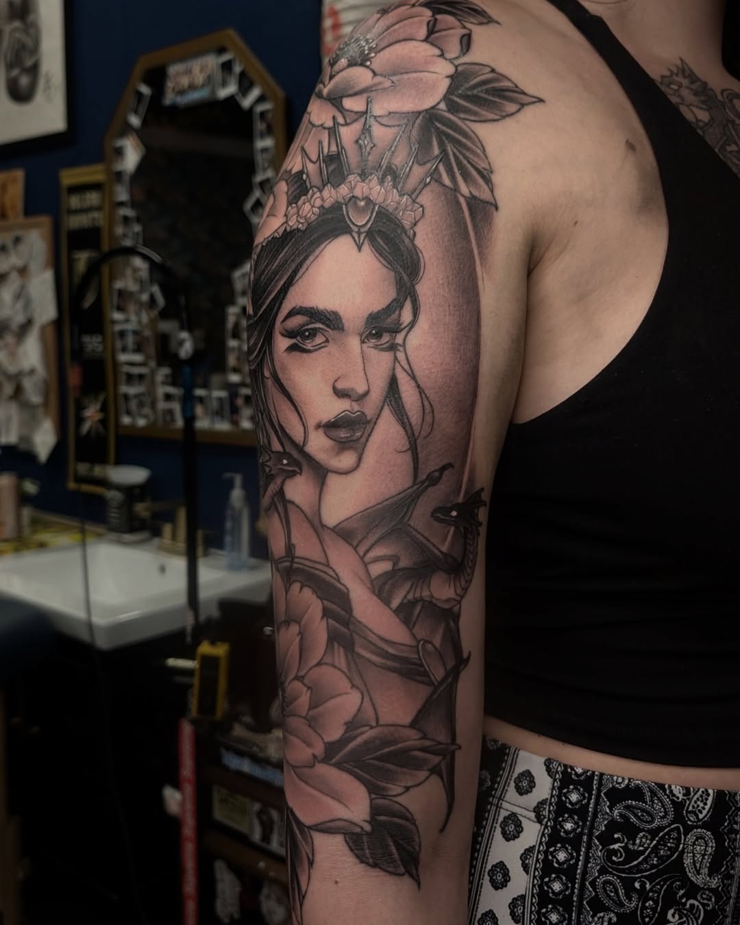Tattoo by @reymarcable β black_and_grey, illustrative