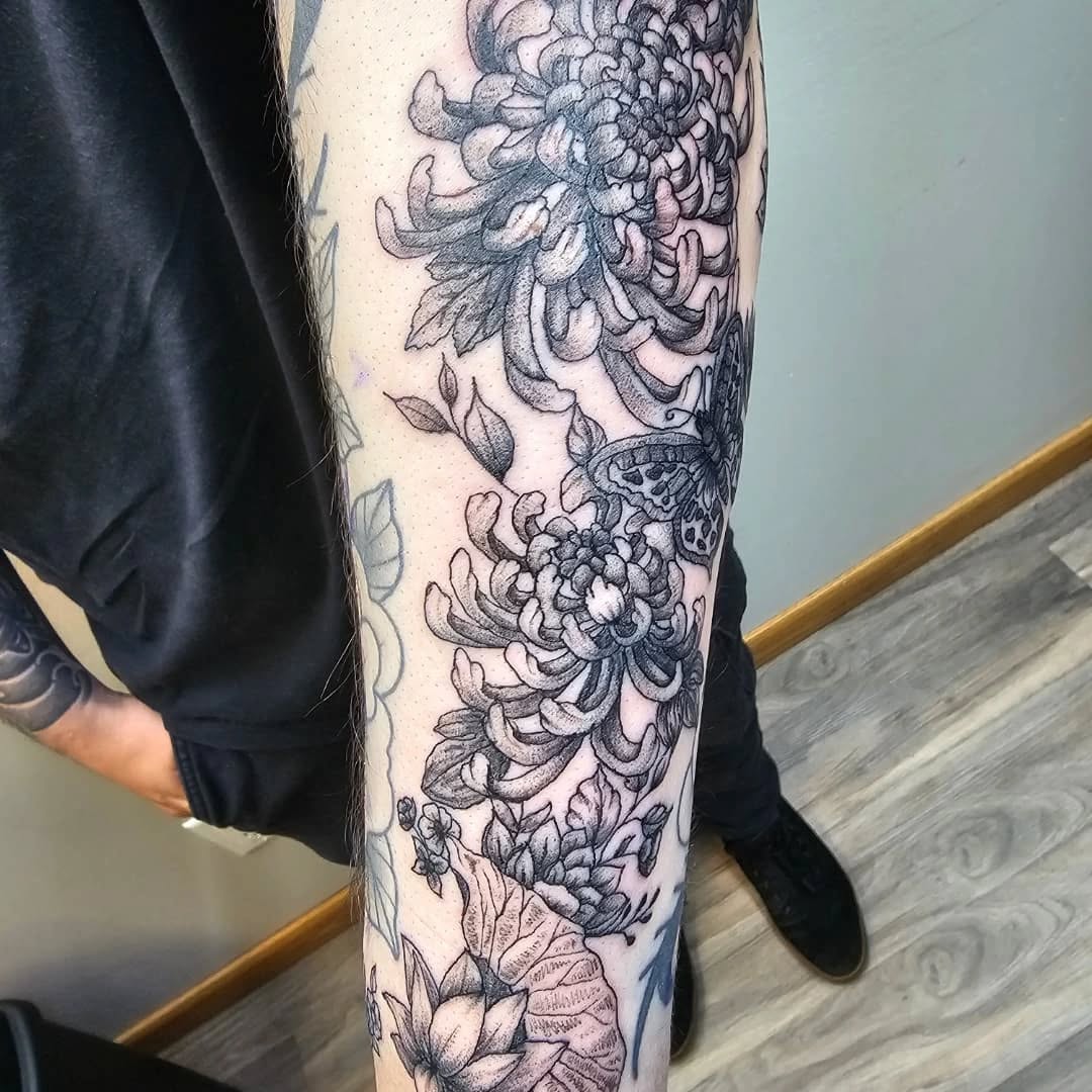 Tattoo by @jabbedbyjess — japanese_irezumi, black_and_grey