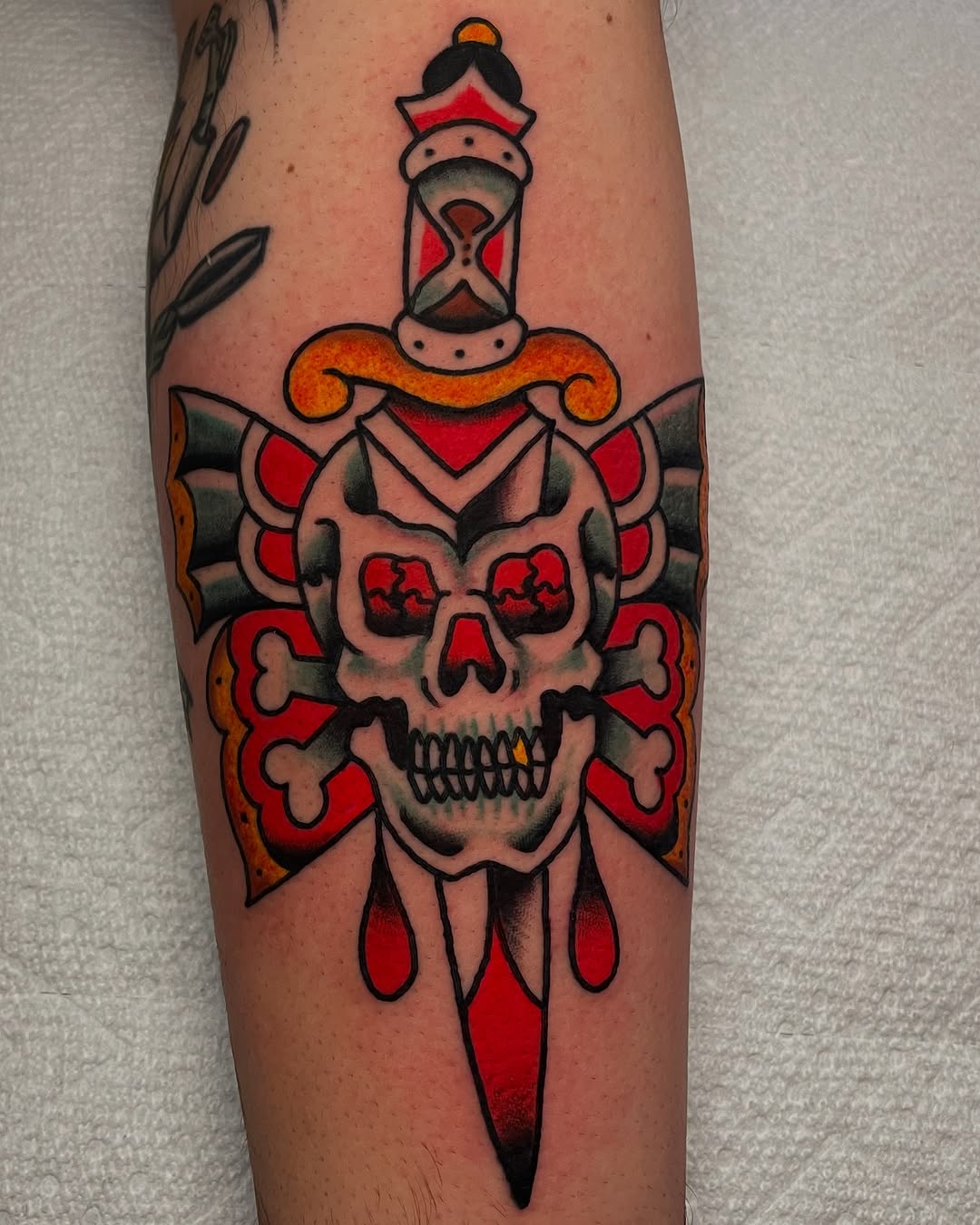 Tattoo by @daveconleytattoo โ american_traditional