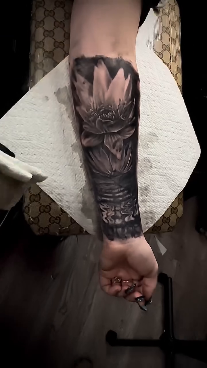 Tattoo by @jettskii_jitt_ — realism, black_and_grey