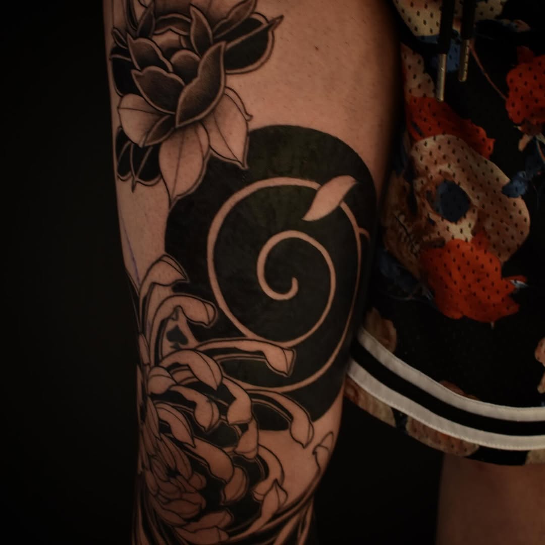 Tattoo by @samishii.ttt — japanese_irezumi, blackwork