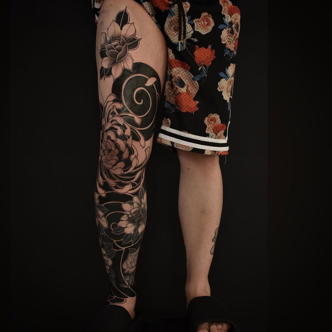 Tattoo by @samishii.ttt — japanese_irezumi, blackwork