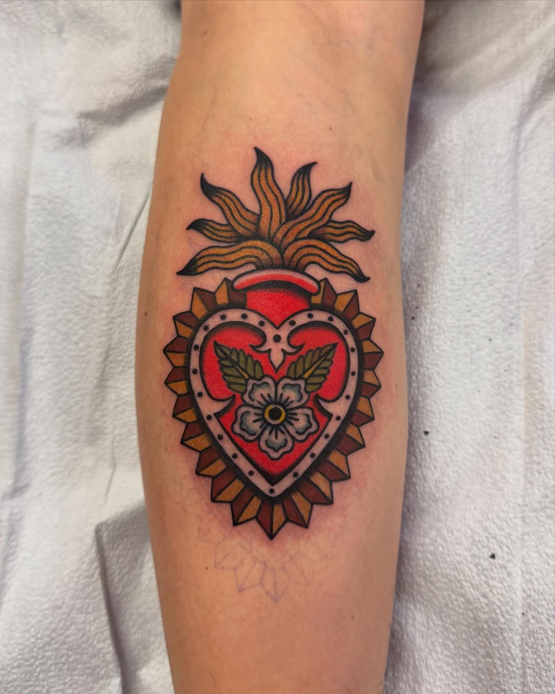 Tattoo by @jewelsidette — american_traditional