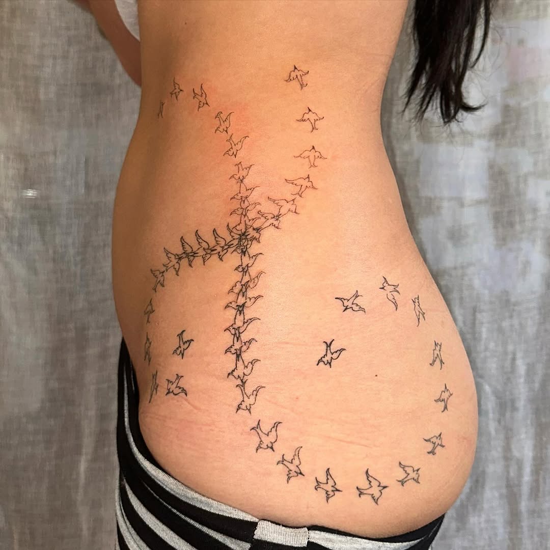 Tattoo by @pokingyousoftly — fine_line