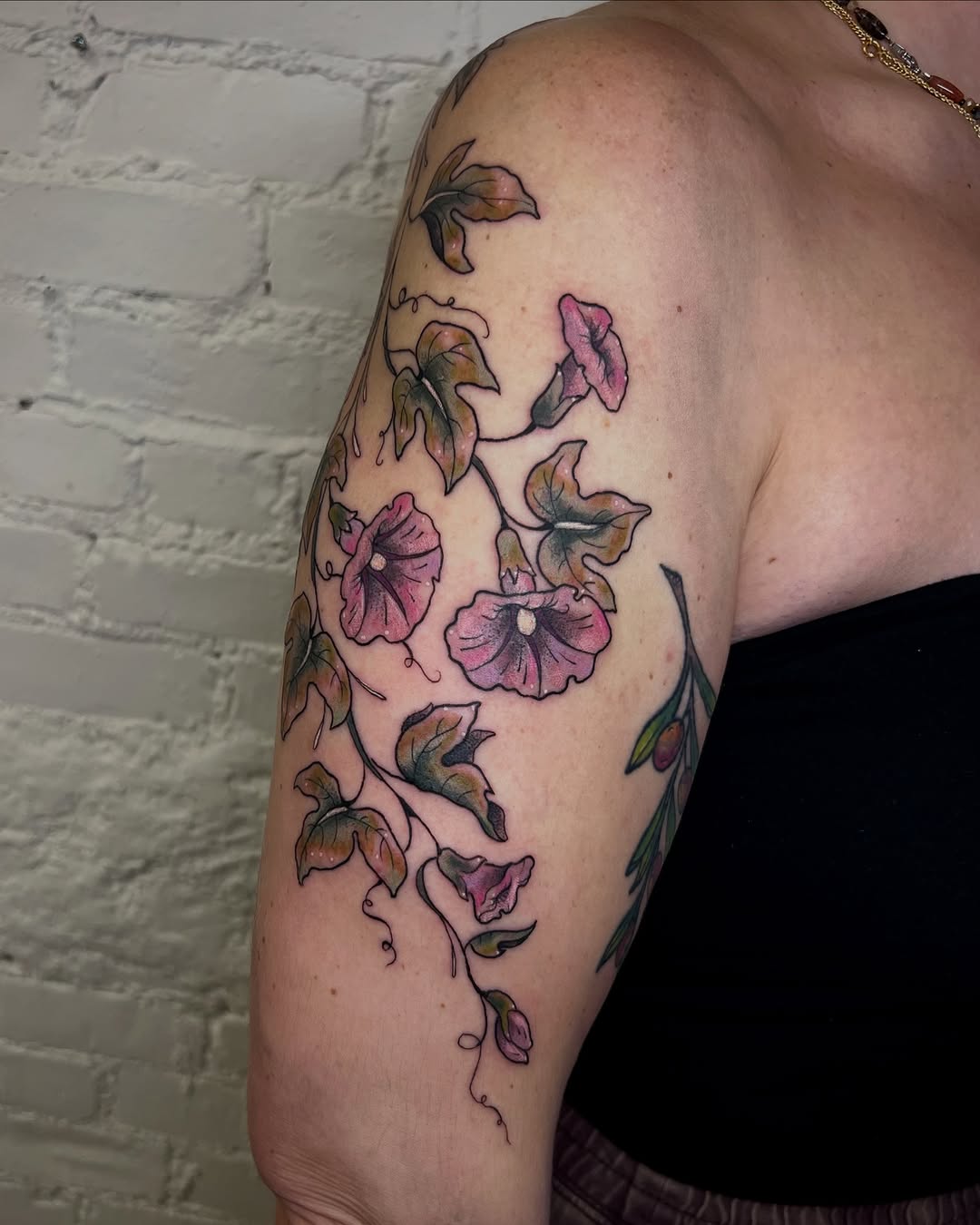 Tattoo by @tammykelley.tattoo — fine_line, watercolor
