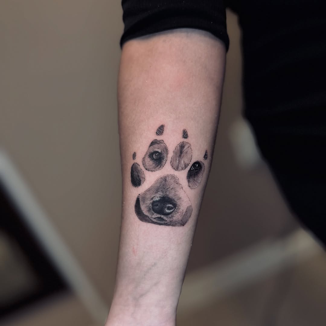 Tattoo by @fabezumi โ realism, black_and_grey
