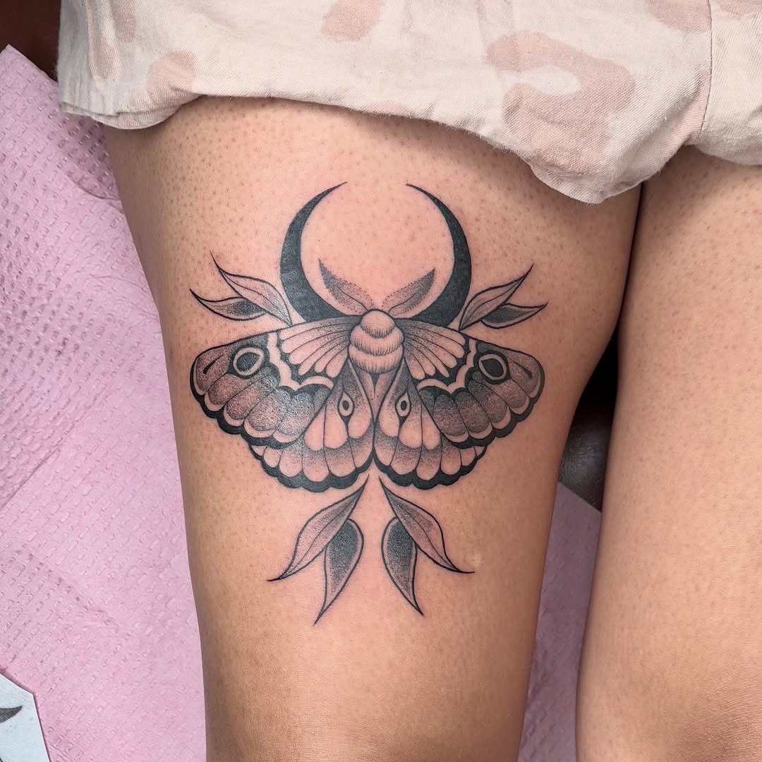 Tattoo by @amberntattoos — black_and_grey, ornamental