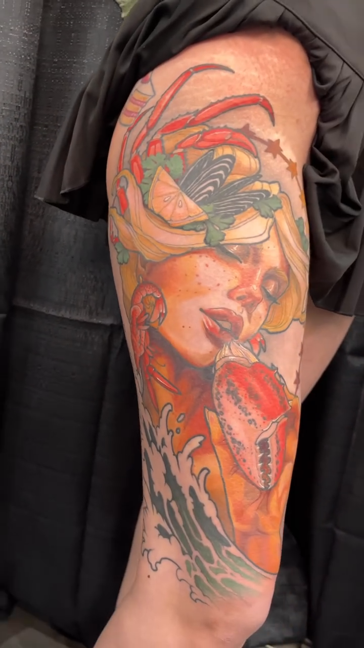 Tattoo by @betsy.ebsen.tattoos — neo_traditional, realism
