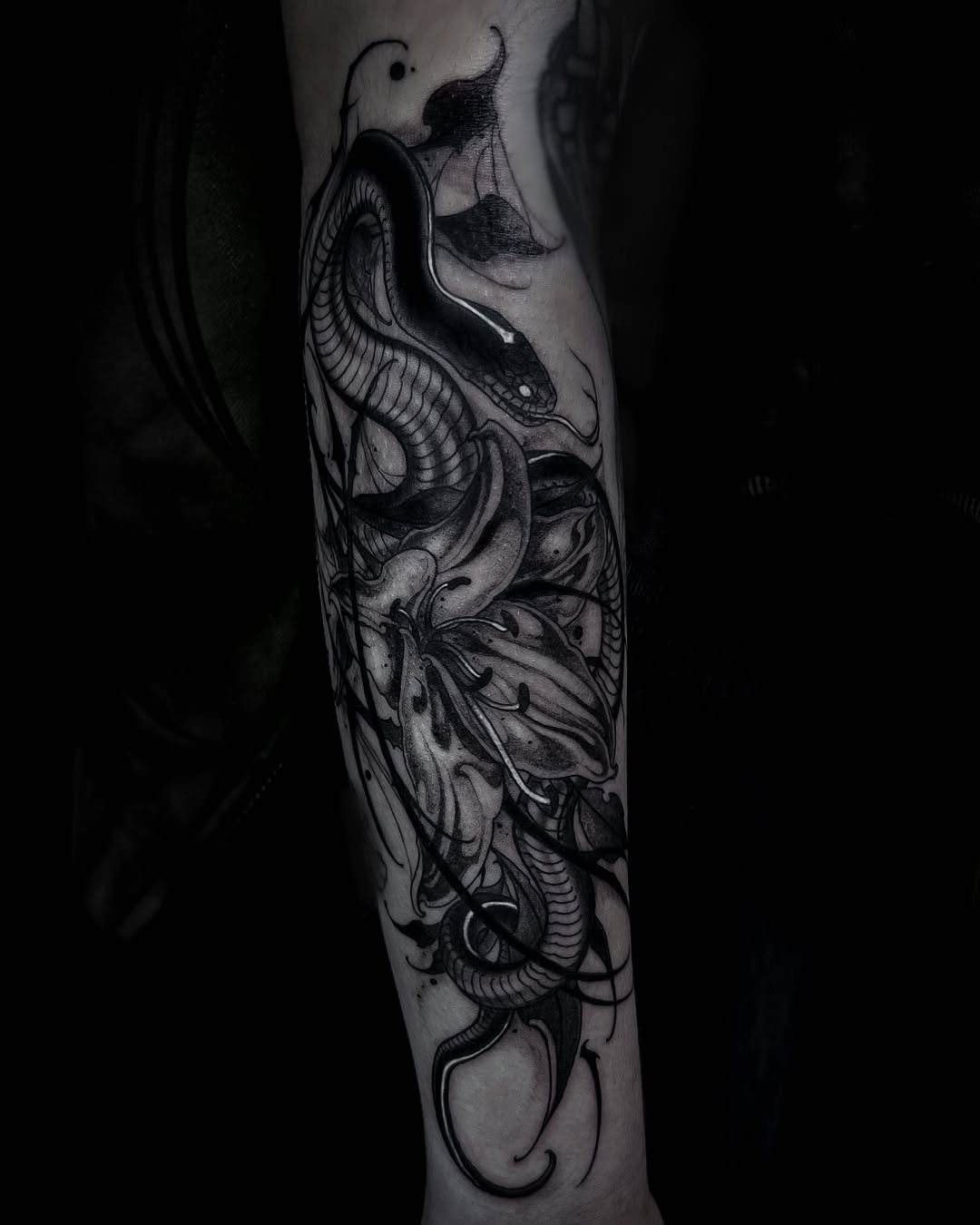Tattoo by @lorenzotattoos — black_and_grey, dark_realism