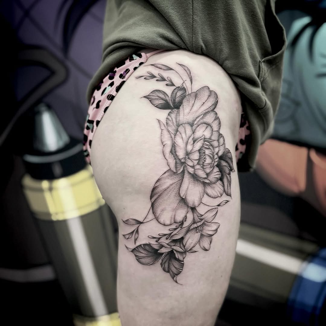 Tattoo by @linework_lacey — black_and_grey, fine_line