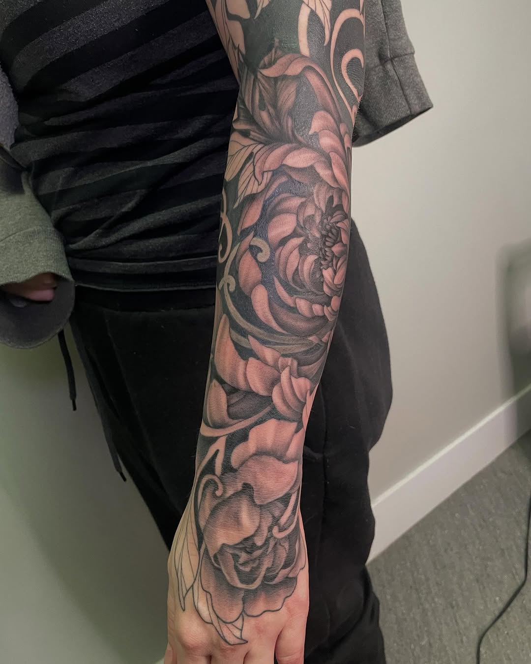 Tattoo by @karenm_tattoos — japanese_irezumi, black_and_grey