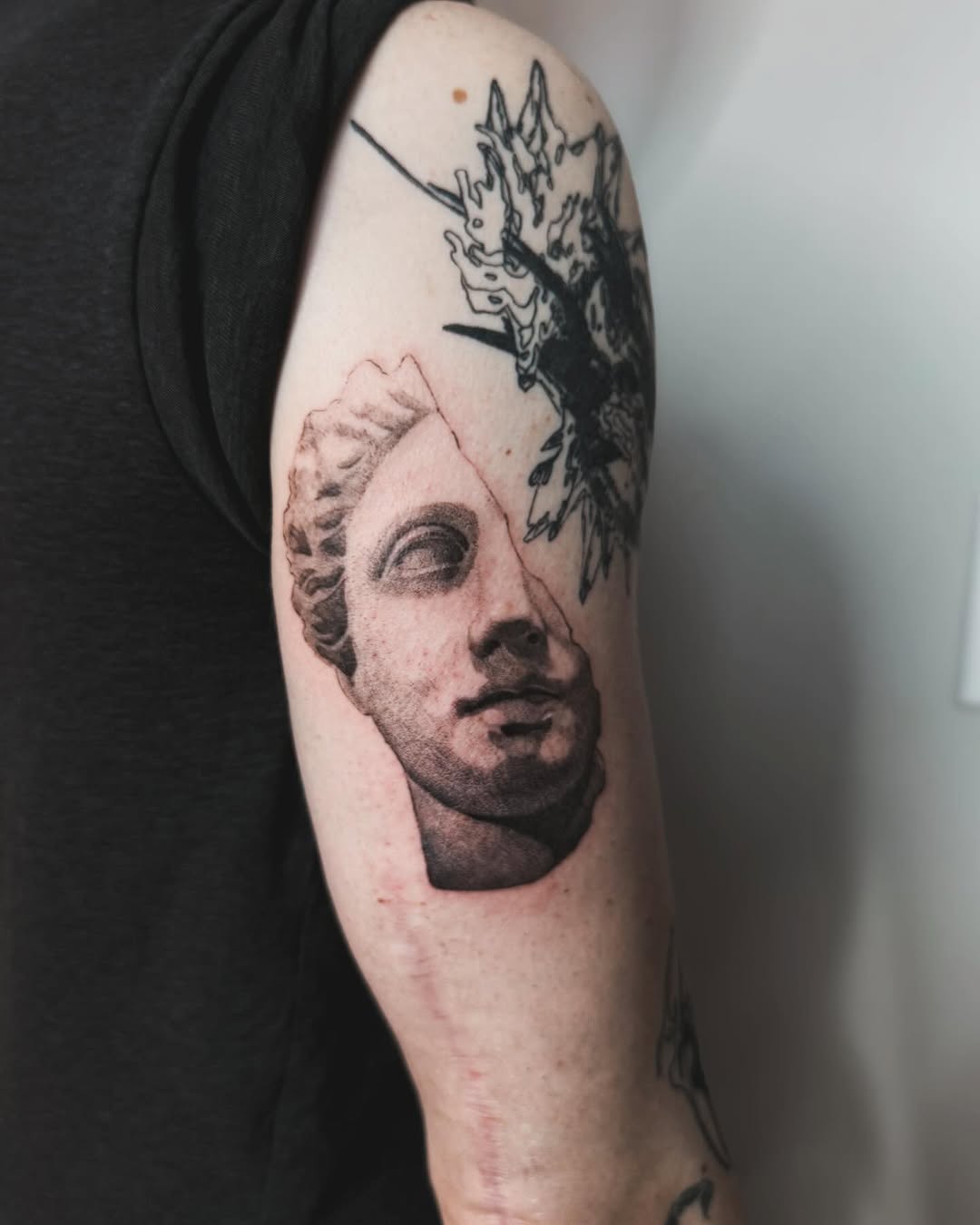 Tattoo by @chyzh.ttt — realism, black_and_grey
