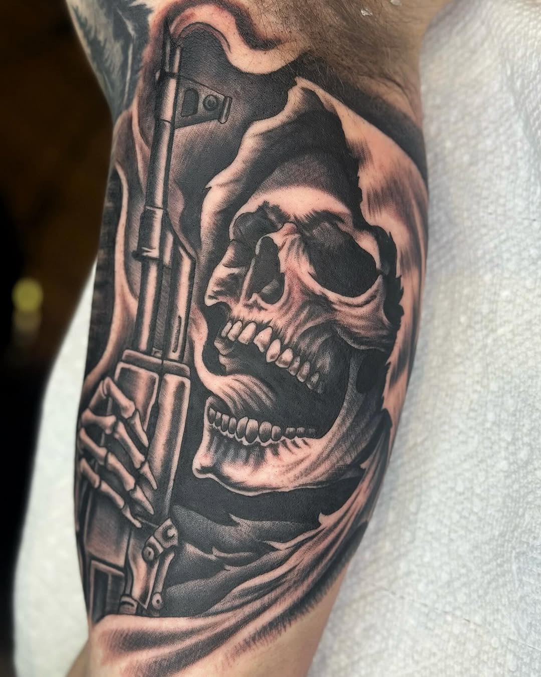 Tattoo by @jettjansky — black_and_grey, realism