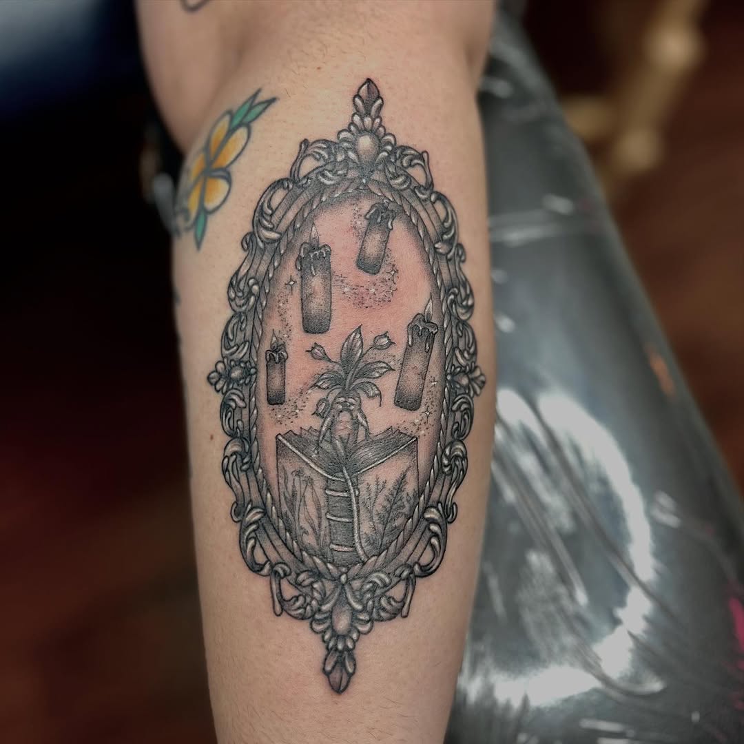 Tattoo by @jesscorinnetattoo — black_and_grey, illustrative