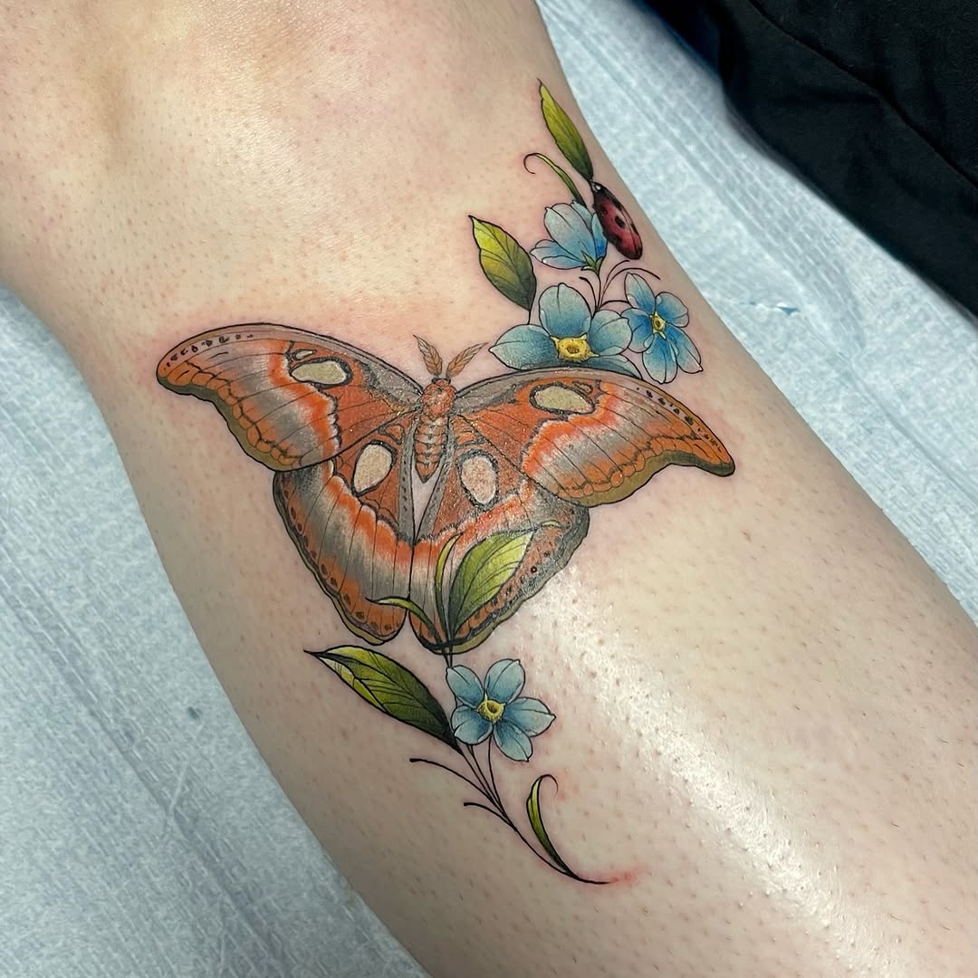 Tattoo by @lexx.christine โ illustrative, realism