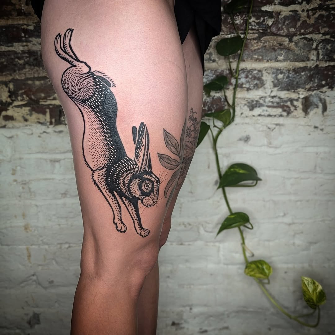 Tattoo by @elistudertattoo — blackwork, illustrative