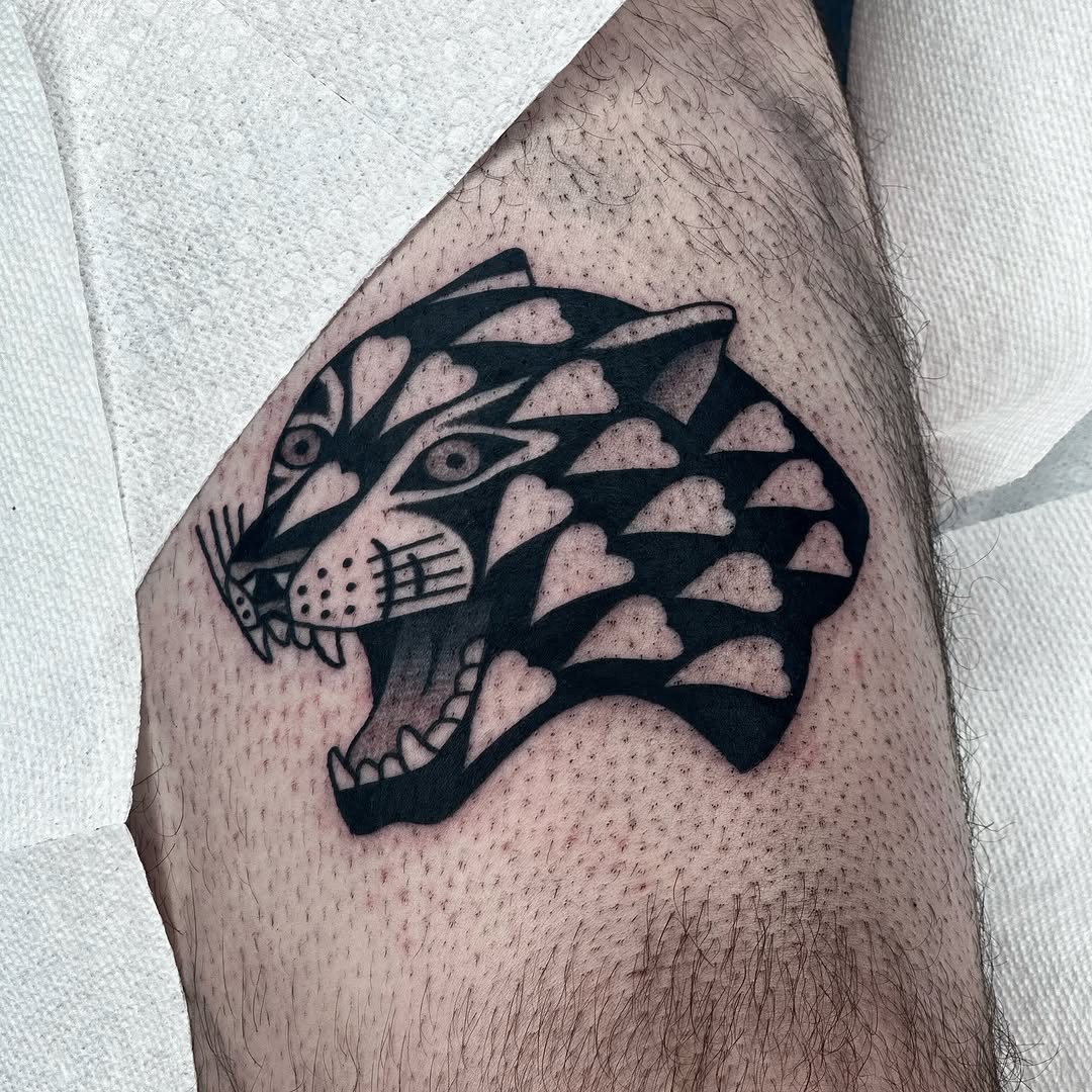 Tattoo by @darkcherry__ โ american_traditional, blackwork