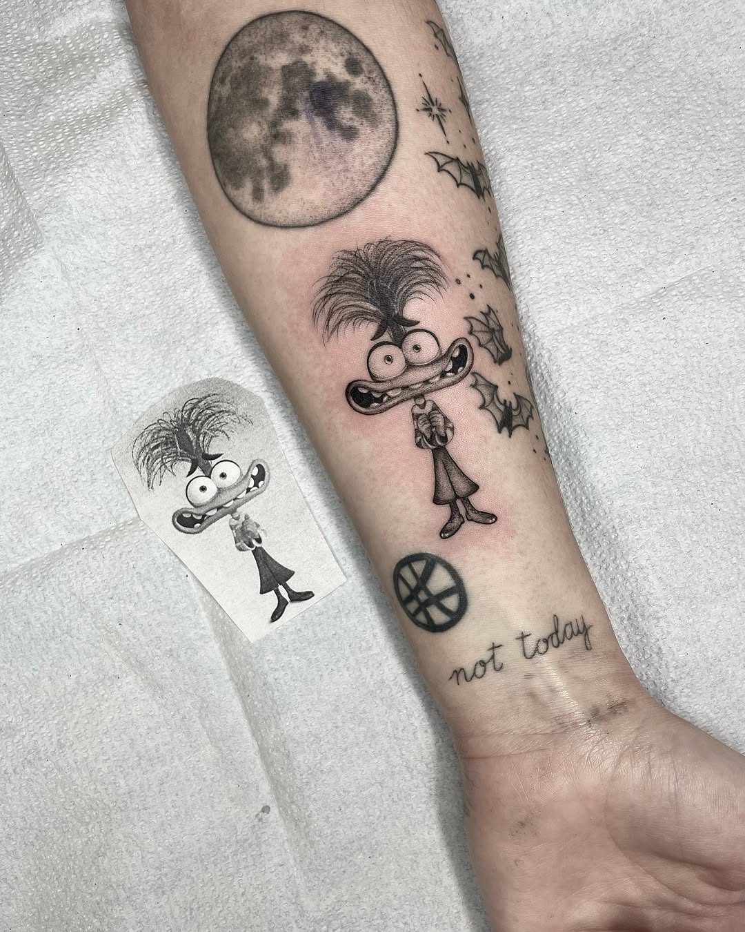 Tattoo by @kys_ink — new_school, black_and_grey