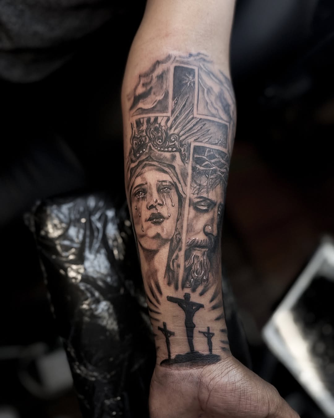 Tattoo by @tattoo_ihselh โ black_and_grey, realism
