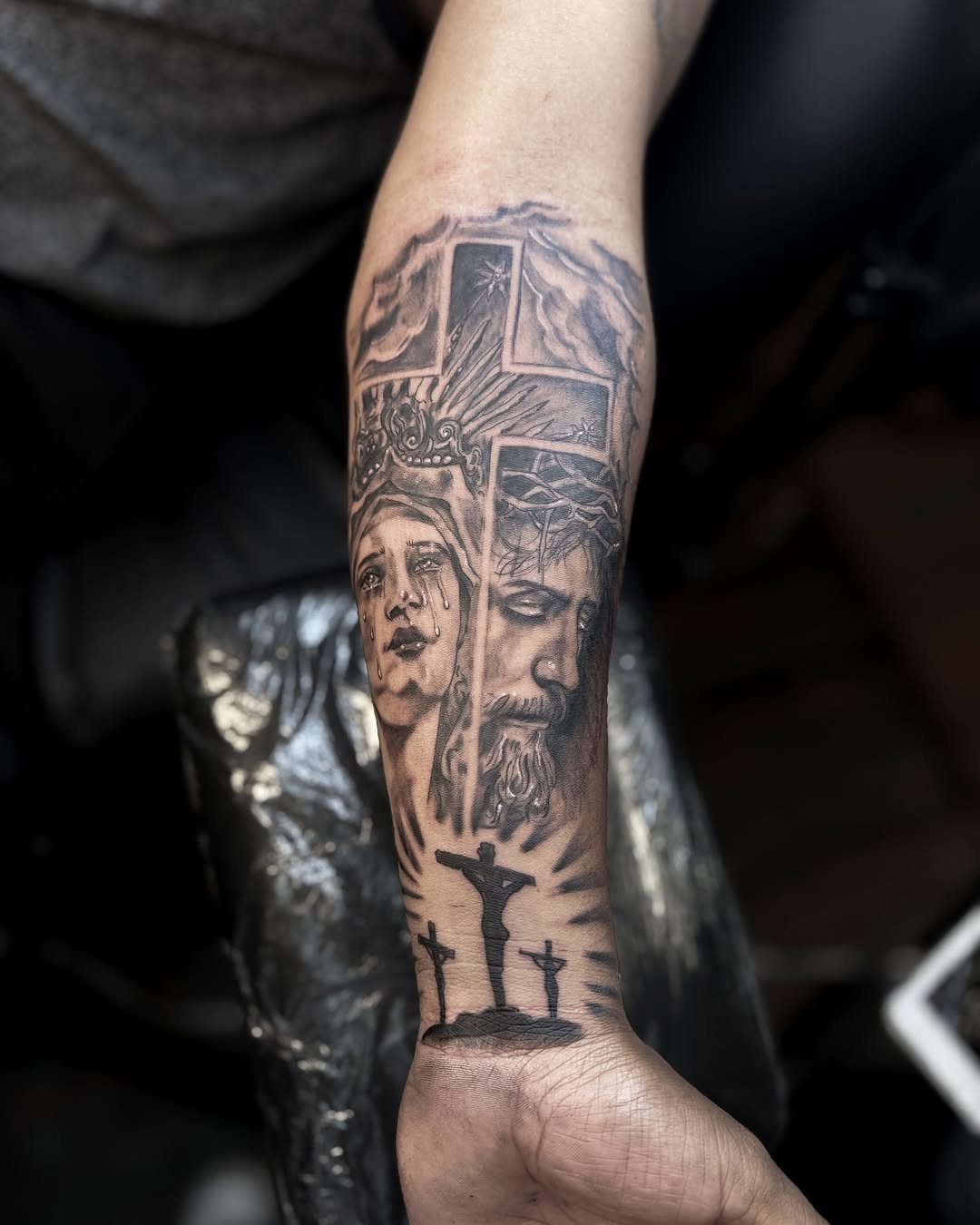 Tattoo by @tattoo_ihselh โ black_and_grey, realism