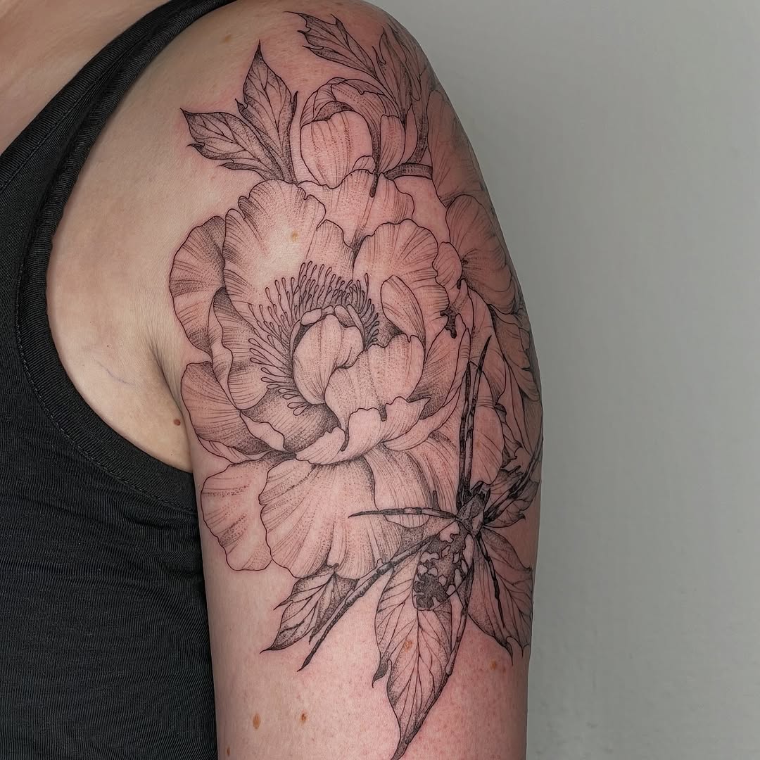 Tattoo by @marlomarquisetattoo β illustrative, black_and_grey