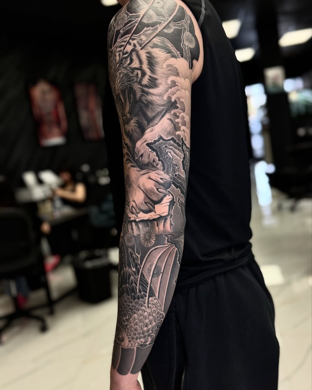 Tattoo by @tuannguyen_tattoo — japanese_irezumi, realism