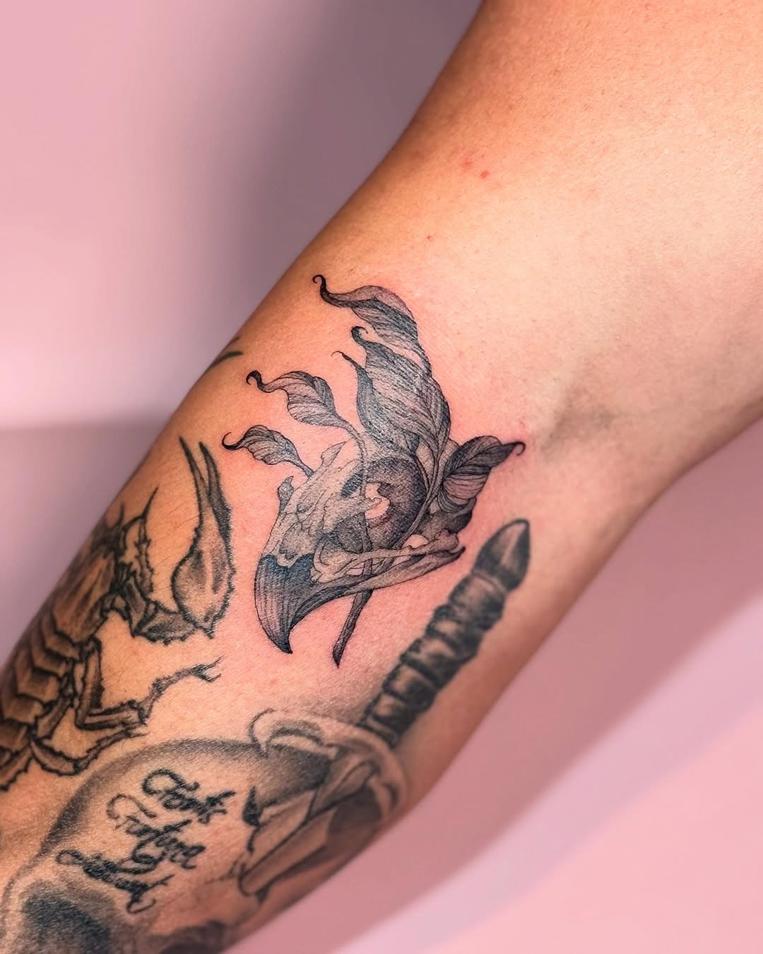 Tattoo by @onlyslightlyartistic โ illustrative, black_and_grey
