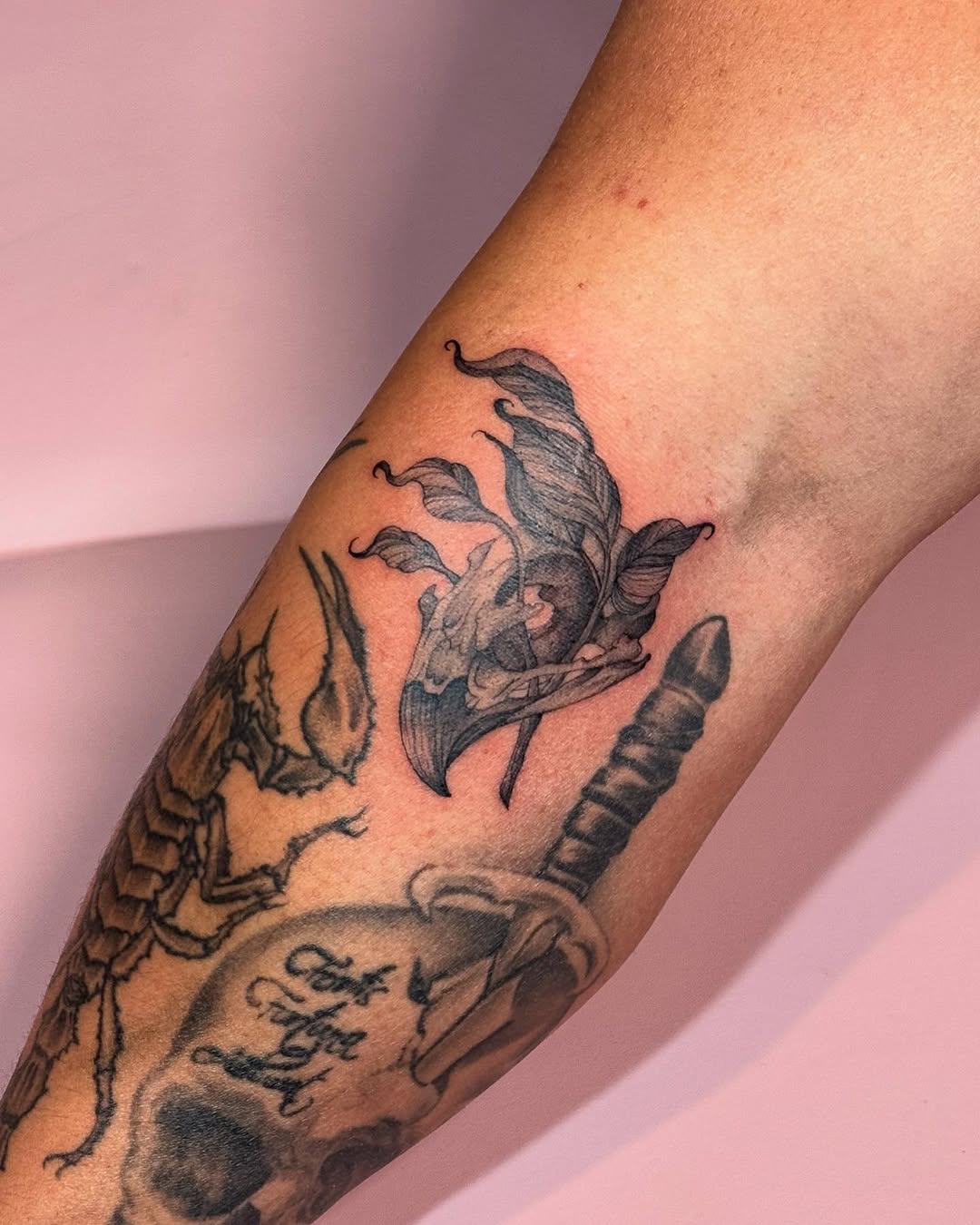 Tattoo by @onlyslightlyartistic โ black_and_grey, illustrative