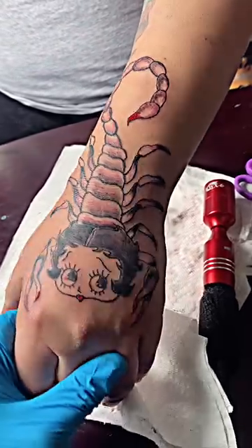 Tattoo by @inguanzoink_ — neo_traditional