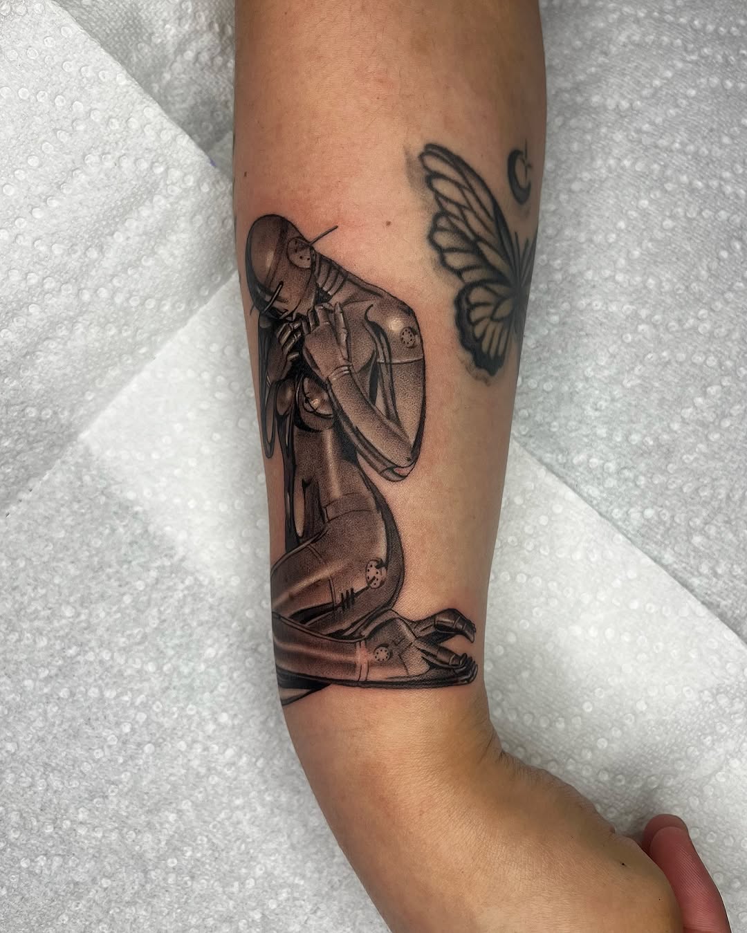 Tattoo by @alluringisa β realism, black_and_grey